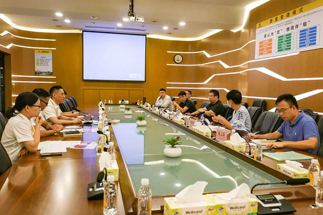 佛山市南海區(qū)經(jīng)促局,尼得科集團領(lǐng)導(dǎo)一行蒞臨華昌集團考察交流
