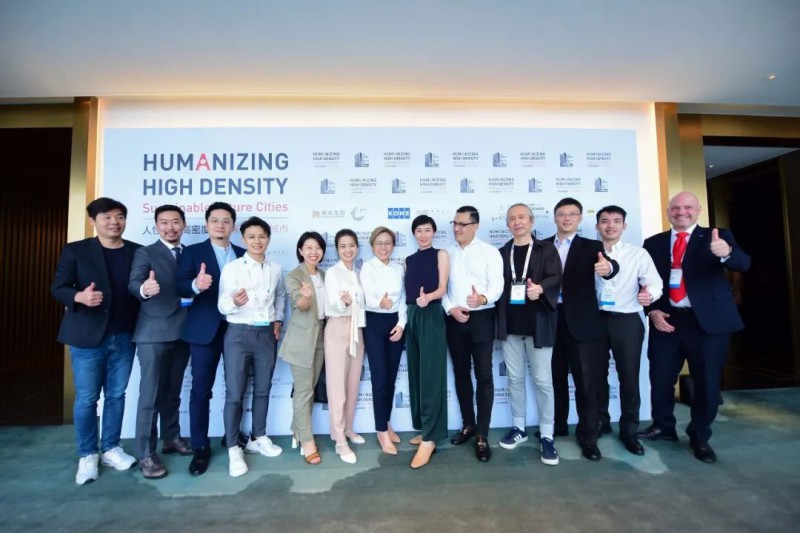 偉昌站在世界最高音樂廳，上演一場超高層思想盛宴